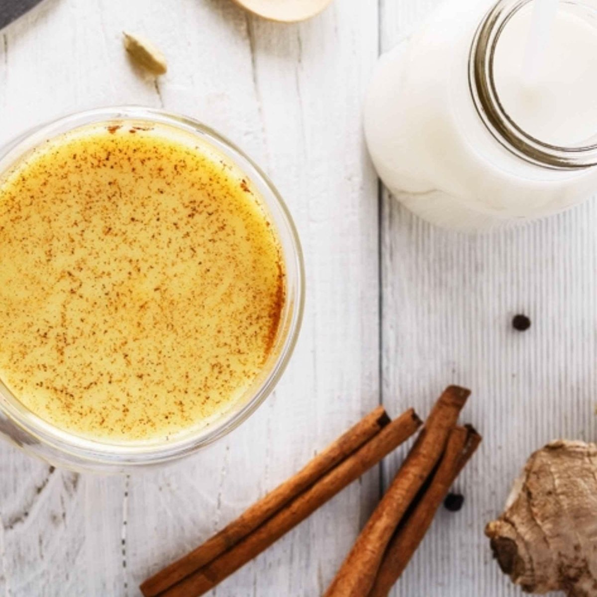 Mélange pour Lait d'or - Lait doré - Latté au curcuma - Savcorp - Herbes et Épices
